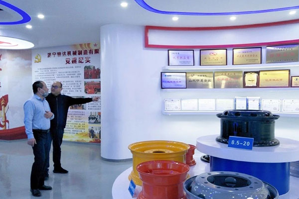 廈門象嶼集團公司領導蒞臨公司視察指導工作